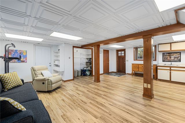 365 West Wrentham Road, Cumberland, RI 02864