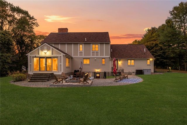 365 West Wrentham Road, Cumberland, RI 02864