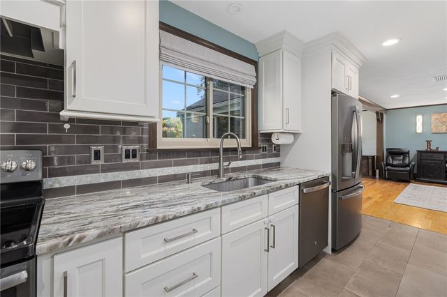 365 West Wrentham Road, Cumberland, RI 02864