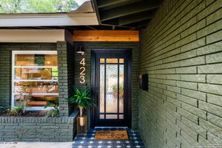 423 Rockhill, San Antonio, TX 78209