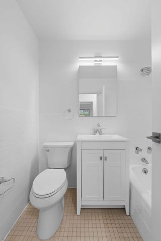 150 W End Ave Apt 4K, New York City, NY 10023