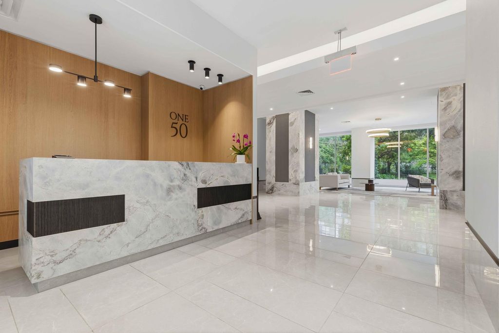 150 W End Ave Apt 4K, New York City, NY 10023