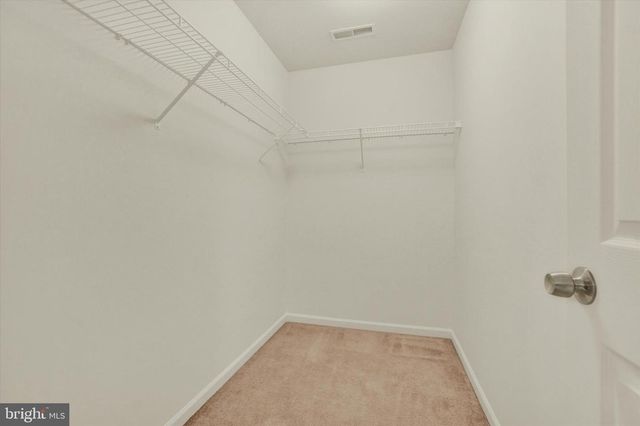 155 AUSTIN DR, Mount Wolf, PA 17347