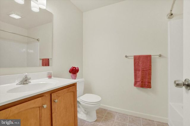 155 AUSTIN DR, Mount Wolf, PA 17347