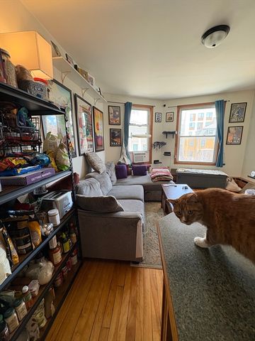 1802 Massachusetts Ave 21, Cambridge, MA 02140