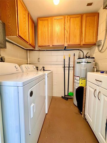 712-A E ARIZONA AVENUE A, Deland, FL 32724