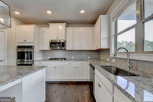3972 Golden Gate Way, Buford, GA 30518