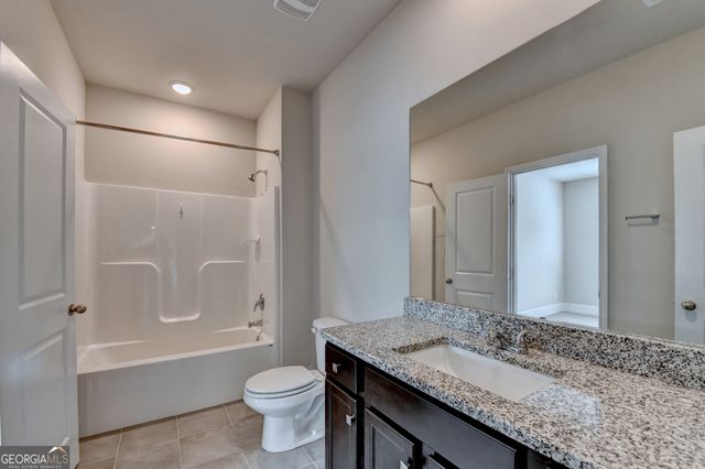 3972 Golden Gate Way, Buford, GA 30518