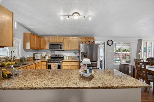 2200 Eastern Ave, Sacramento, CA 95864