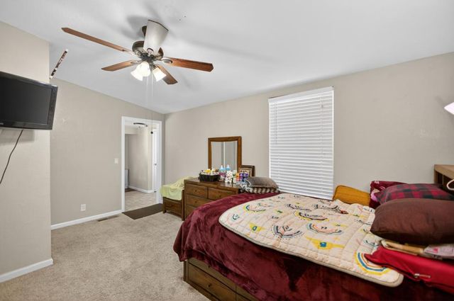 2200 Eastern Ave, Sacramento, CA 95864