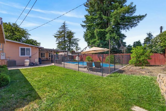 2200 Eastern Ave, Sacramento, CA 95864