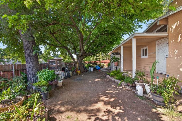 2200 Eastern Ave, Sacramento, CA 95864