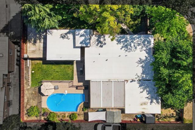 2200 Eastern Ave, Sacramento, CA 95864