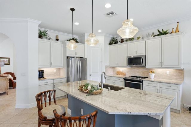 10441 CROOKED CREEK DRIVE, Venice, FL 34293