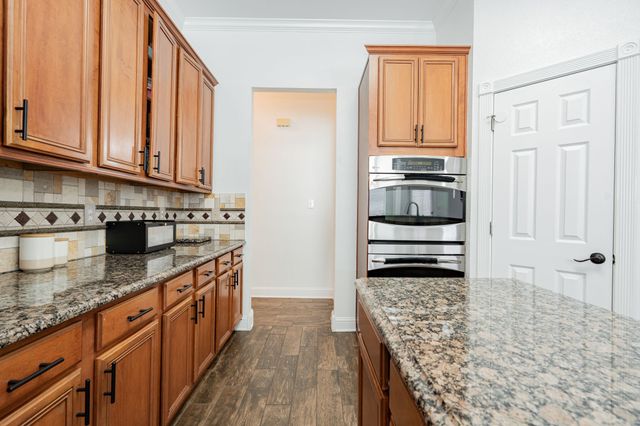 1005 Ruidoso Downs Drive, Talty, TX 75160