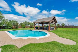 1005 Ruidoso Downs Drive, Talty, TX 75160