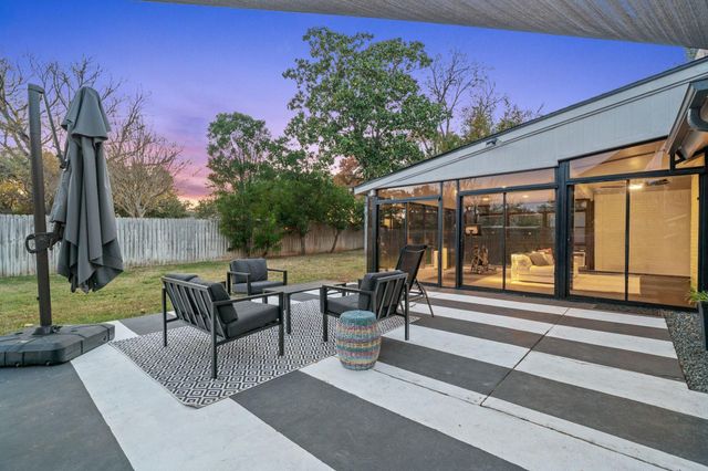 2303 Inverrary CIR, Austin, TX 78747