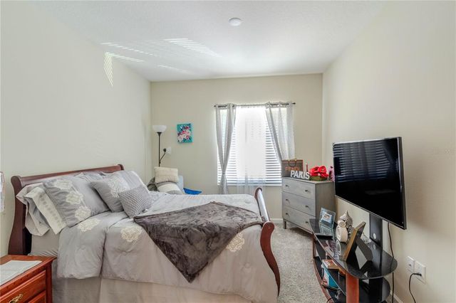 1756 CHATSWORTH CIRCLE, St Cloud, FL 34771