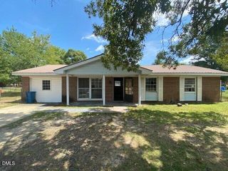 5514 Livingston Drive, Fayetteville, NC 28311