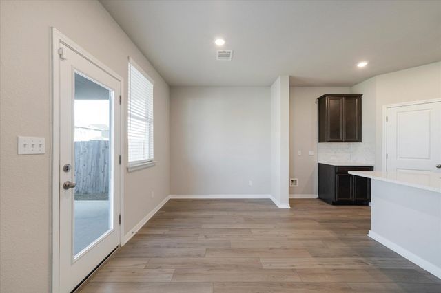 152 Mason Hill LN, Georgetown, TX 78628