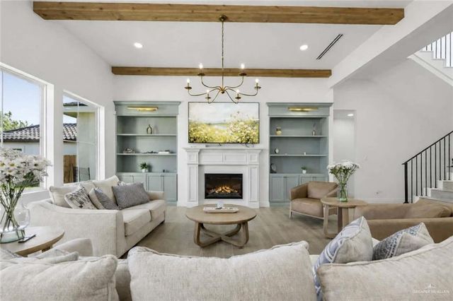 1811 E 28th Street, Mission, TX 78574