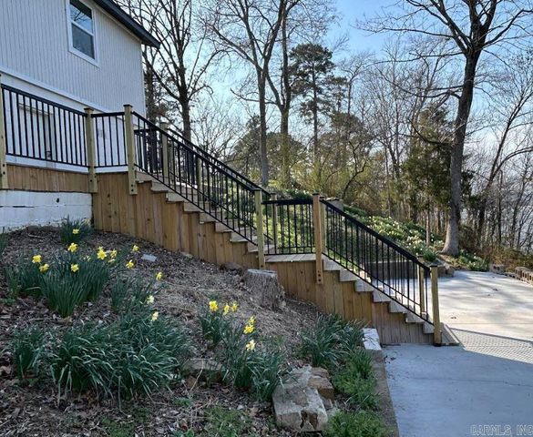 174 Ridge Road Road, Houston, AR 72070