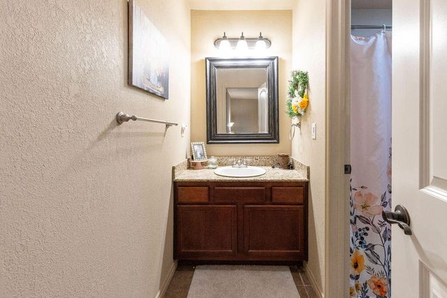 31200 Blackwood Drive, Afton, OK 74331