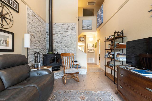 31200 Blackwood Drive, Afton, OK 74331