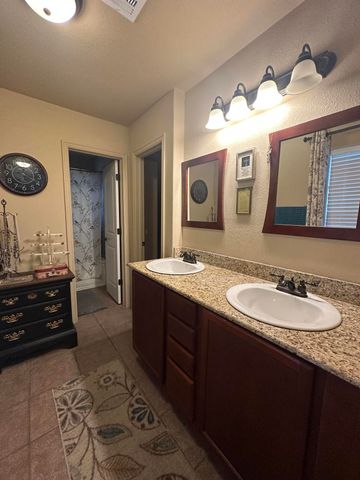 31200 Blackwood Drive, Afton, OK 74331