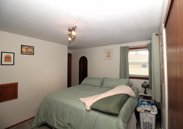 5829 New York AVENUE, Cudahy, WI 53110
