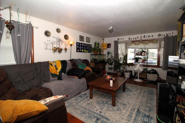 5829 New York AVENUE, Cudahy, WI 53110