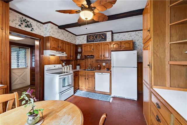 2221 Fairview Avenue, Easton, PA 18042