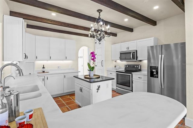 7810 SENRAB DRIVE, Bradenton, FL 34209