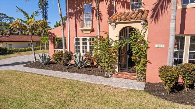7810 SENRAB DRIVE, Bradenton, FL 34209