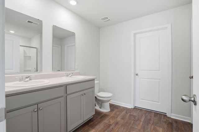 4692 Palm View Circle, North Charleston, SC 29418