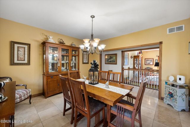 418 Hoagland Hill Rd, Mt Washington, KY 40047