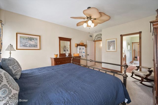 418 Hoagland Hill Rd, Mt Washington, KY 40047