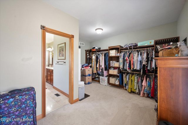 418 Hoagland Hill Rd, Mt Washington, KY 40047