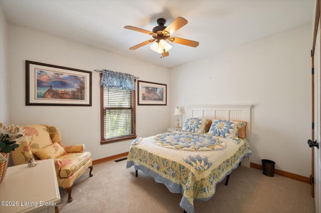 418 Hoagland Hill Rd, Mt Washington, KY 40047