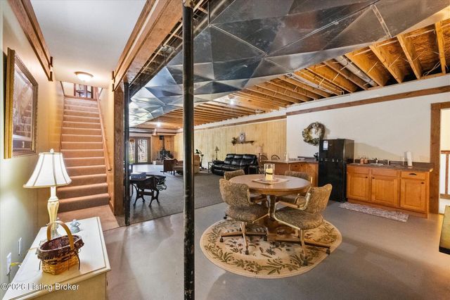418 Hoagland Hill Rd, Mt Washington, KY 40047