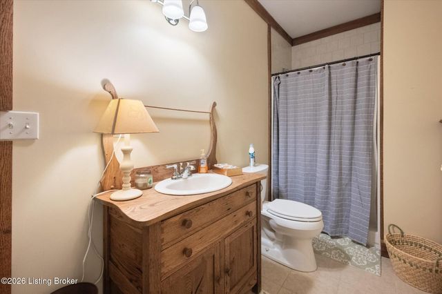 418 Hoagland Hill Rd, Mt Washington, KY 40047