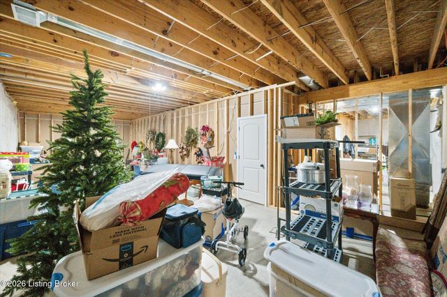 418 Hoagland Hill Rd, Mt Washington, KY 40047