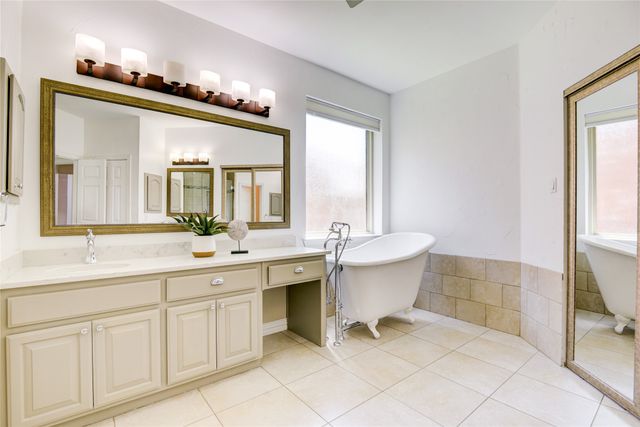 3902 Dunwich Drive, Richardson, TX 75082