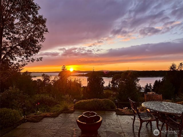 268 Rum Runner Road, Lopez Island, WA 98261