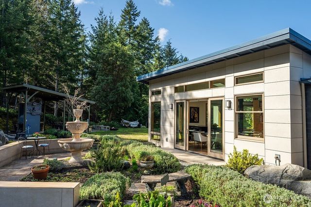 268 Rum Runner Road, Lopez Island, WA 98261