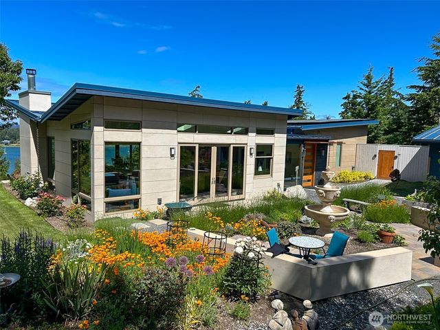 268 Rum Runner Road, Lopez Island, WA 98261