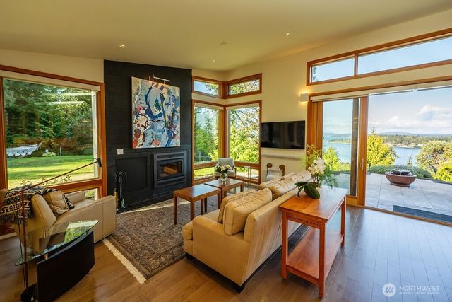 268 Rum Runner Road, Lopez Island, WA 98261