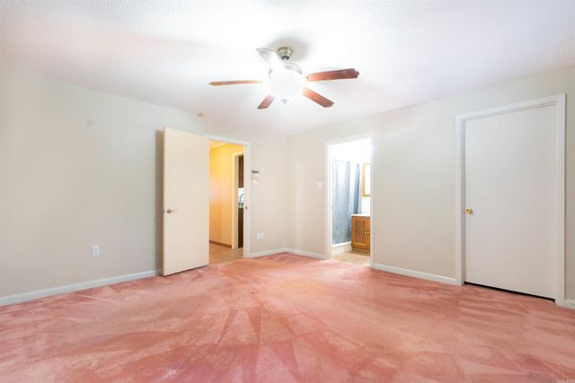 124 Valley Dr, Helena, AR 72342