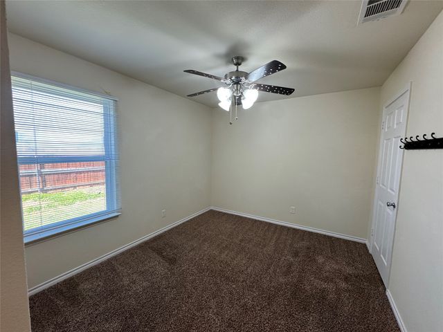 1332 Driess Street, Fort Worth, TX 76104