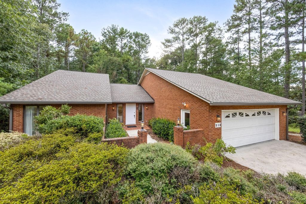 215 Englewood Road, Aiken, SC 29803
